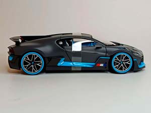 BUGATTI DIVO 1:18 BBURAGO — фото 7