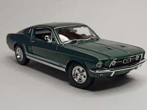 FORD MUSTANG GTA FASTBACK 1967 MAISTO 1:18 — фото 5