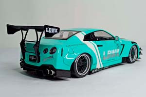 NISSAN GT-R R35 LB WALK SOLIDO 1:18 — фото 6