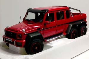 MERCEDES G63 6X6 RED AUTOART 1:18