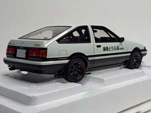 TOYOTA SPRINTER TRUENO (AE86) 1:18 AUTOART — фото 6