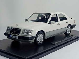 MERCEDES E-CLASS (W124) E220 WHITE I- SCALE 1:18