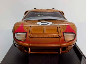 FORD GT 40 MK II #5 SHELBY COLLECTIBLES 1:18 — фото 6
