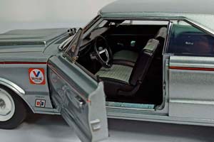 PLYMOUTH BELVEDERE 1967 ACME/GMP 1:18 LIMITED — фото 8