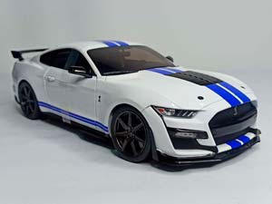 FORD MUSTANG SHELBY GT500 FAST TRACK 1:18 SOLIDO — фото 10