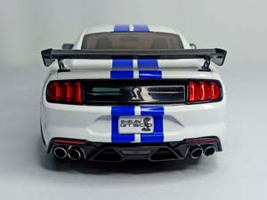 FORD MUSTANG SHELBY GT500 FAST TRACK 1:18 SOLIDO — фото 4