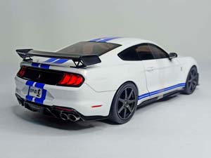 FORD MUSTANG SHELBY GT500 FAST TRACK 1:18 SOLIDO — фото 5