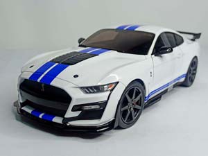 FORD MUSTANG SHELBY GT500 FAST TRACK 1:18 SOLIDO