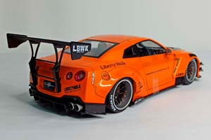 NISSAN GT-R R35 LB WALK SOLIDO 1:18 — фото 6