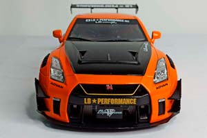 NISSAN GT-R R35 LB WALK SOLIDO 1:18 — фото 8