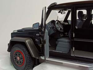 MERCEDES G63 6X6 BLACK AUTOART 1:18 — фото 4