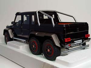 MERCEDES G63 6X6 BLACK AUTOART 1:18 — фото 2
