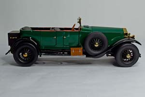 ROLLS-ROYCE PHANTOM GREEN KYOSHO 1:18 — фото 5