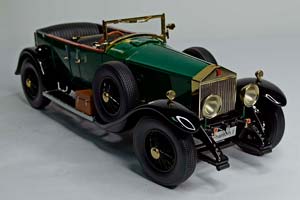 ROLLS-ROYCE PHANTOM GREEN KYOSHO 1:18 — фото 6