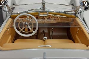 MERCEDES 500K SPECIALROADSTER 1936 MAISTO 1:18 — фото 7