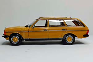 MERCEDES 200 W123 S123 T-MODEL 1982 1:18 — фото 2