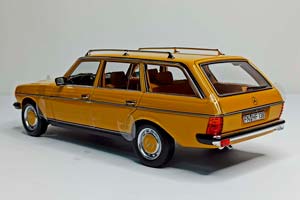 MERCEDES 200 W123 S123 T-MODEL 1982 1:18 — фото 3