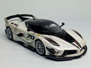 FERRARI FXX K EVO 1:18 BBURAGO — фото 7