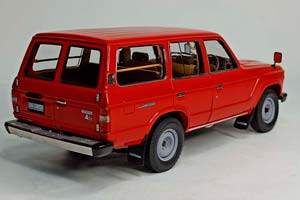 TOYOTA LAND CRUISER 60 RED KYOSHO 1:18 — фото 5
