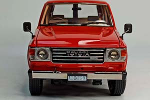 TOYOTA LAND CRUISER 60 RED KYOSHO 1:18 — фото 9