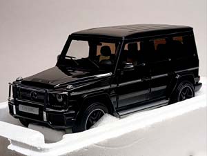 MERCEDES G63 AMG 2015 BLACK ALMOST REAL 1:18 — фото 3