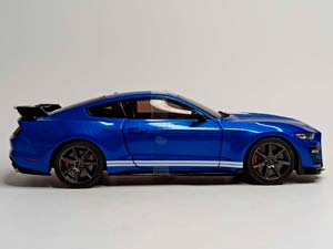 FORD MUSTANG SHELBY GT500 SOLIDO 1:18 — фото 6