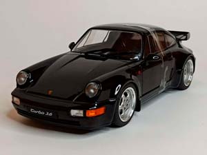 PORSCHE 911 (964) TURBO 3,6 1990 SOLIDO 1:18