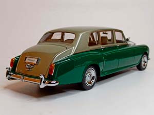 ROLLS-ROYCE PHANTOM VI KYOSHO 1:18 — фото 5