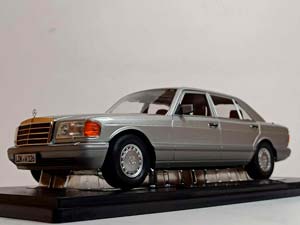 MERCEDES 560SEL S CLASS W126 1985 1:18 I-SCALE — фото 9