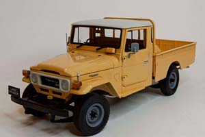 TOYOTA LAND CRUISER 40 PICKUP 1:18 KYOSHO