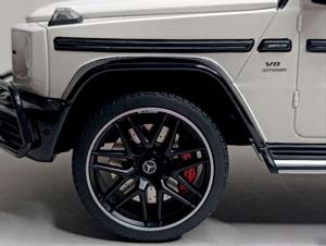 MERCEDES G63 AMG LIMITED 1:18 GT SPIRIT — фото 2