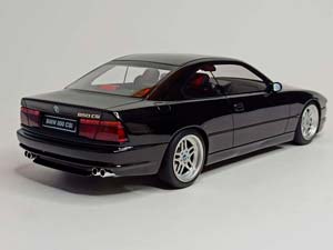 BMW 850 CSI (E31) BLACK STYLING 37" OTTOMOBILE 1:18 — фото 4