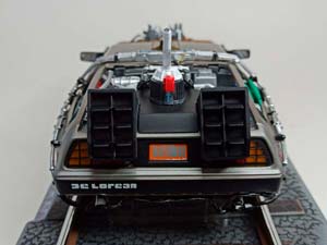 DELOREAN DMC 12 TIME MACHINE PART 3,1:18 — фото 5