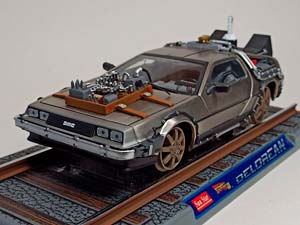 DELOREAN DMC 12 TIME MACHINE PART 3,1:18 — фото 1