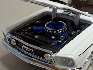 FORD MUSTANG GT COBRA 1968 MAISTO 1:18 — фото 2