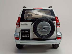 TOYOTA LAND CRUISER PRADO 120 1:18 FAW — фото 6