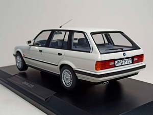 BMW 325I TOURING E30 NOREV 1:18 — фото 3