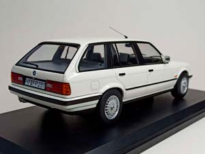BMW 325I TOURING E30 NOREV 1:18 — фото 5