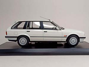 BMW 325I TOURING E30 NOREV 1:18 — фото 6