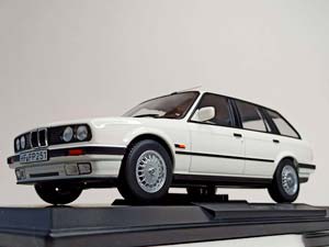 BMW 325I TOURING E30 NOREV 1:18 — фото 9