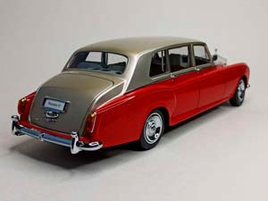 ROLLS-ROYCE PHANTOM VI KYOSHO 1:18 — фото 7