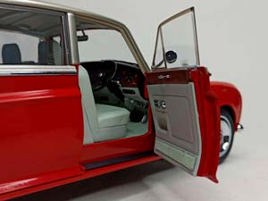 ROLLS-ROYCE PHANTOM VI KYOSHO 1:18 — фото 9
