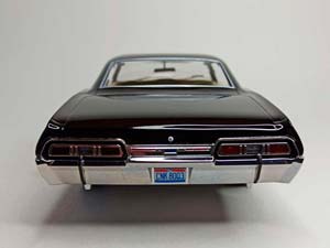CHEVROLET IMPALA SPORT SEDAN 1967 GREENLIGHT 1:18 — фото 4