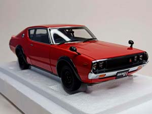 NISSAN SKYLINE 2000 GT-R (KPGC110) 1:18 AUTOART — фото 8