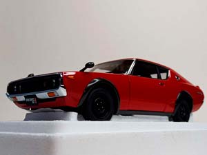 NISSAN SKYLINE 2000 GT-R (KPGC110) 1:18 AUTOART — фото 9