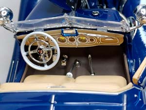 MERCEDES 500K ROADSTER W29 1936 MAISTO 1:18 — фото 3
