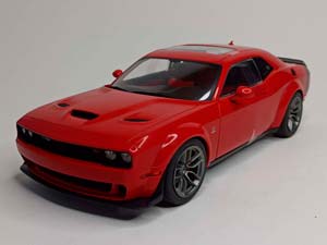DODGE CHALLENGER R/T SCAT PACK WIDEBODY 1:18