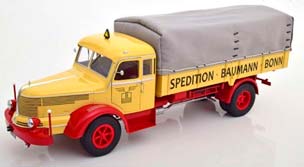 KRUPP TITAN SWL 80 FLATBED TRUCK 1:18