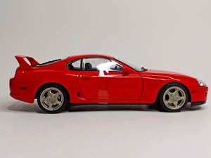 TOYOTA SUPRA MK4 1993 RED 1:18 SOLIDO — фото 5