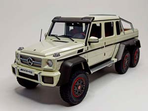 MERCEDES G63 AMG 6X6 2013 AUTOART 1:18